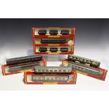 A collection of Hornby Railways Top Link gauge OO items, including an R.367 BR Class 91 electric