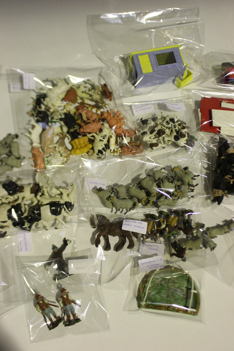 A collection of various Britains plastic figures and accessories, including farm, garden, - Image 8 of 10