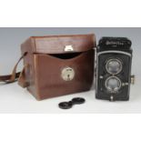 A Franke & Heidecke Rolleiflex twin lens reflex camera, No. 373329, with Heidoscop-Anastigmat 1:3