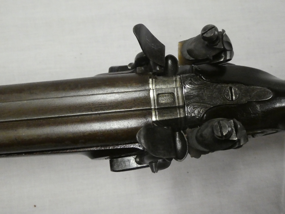 An early 19th Century 16 bore flintlock double barrel sporting gun by Joseph Gully of London with - Image 3 of 5