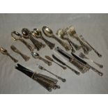 A selection of silver plated "Kings" pattern table cutlery