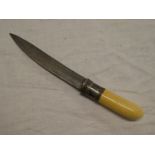 A small 19th Century Burmese dagger with 6" single edged curved blade,