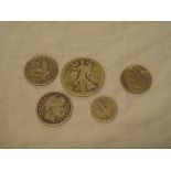 An American 1909 silver quarter dollar and other coinage