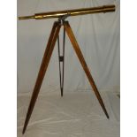 A good quality brass telescope with presentation plaque dated 1978,
