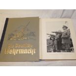 A Second War German picture card album "Die Deutsche Wehrmacht",