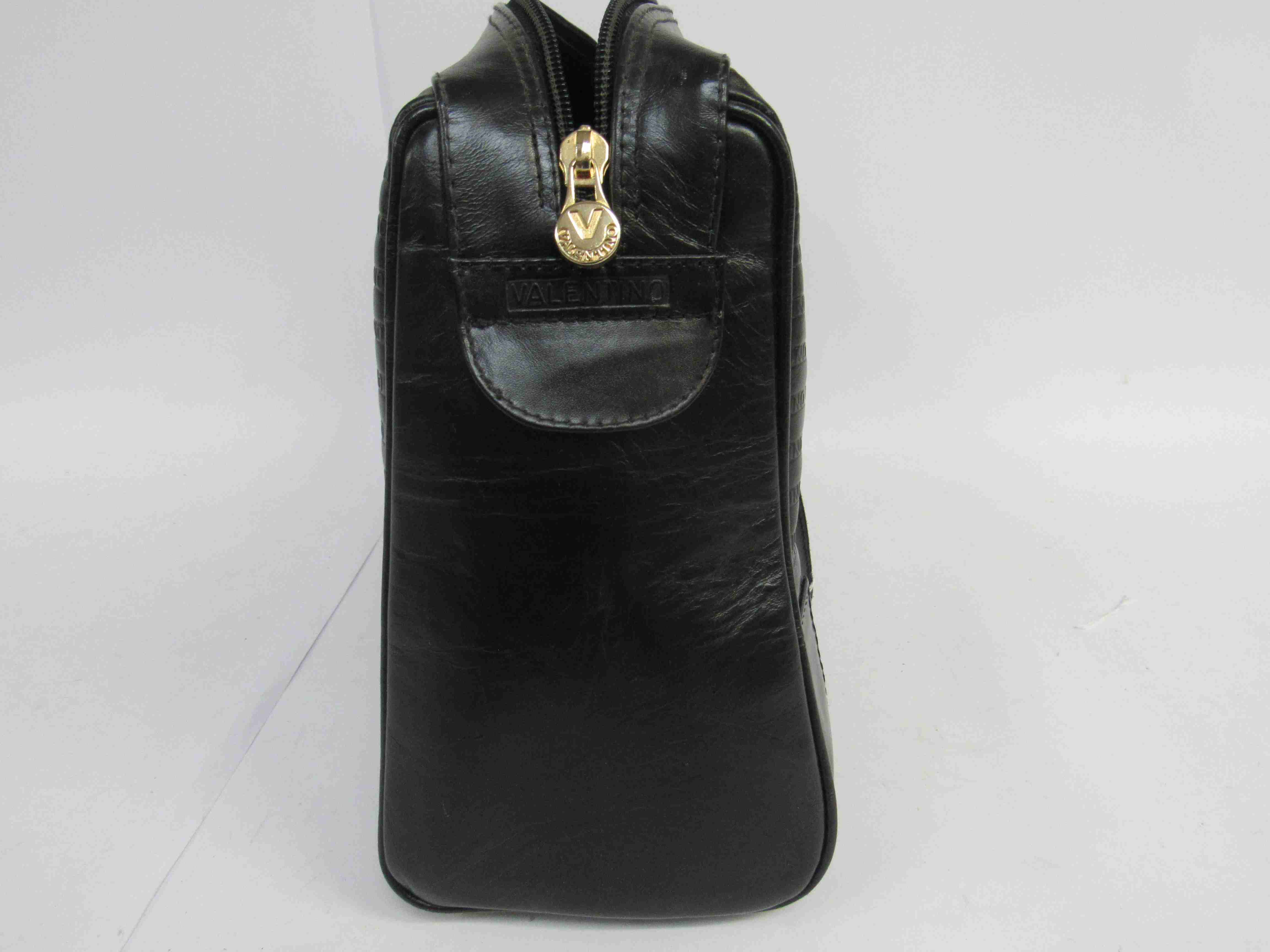 VALENTINO black leather soft body handbag. - Image 3 of 12