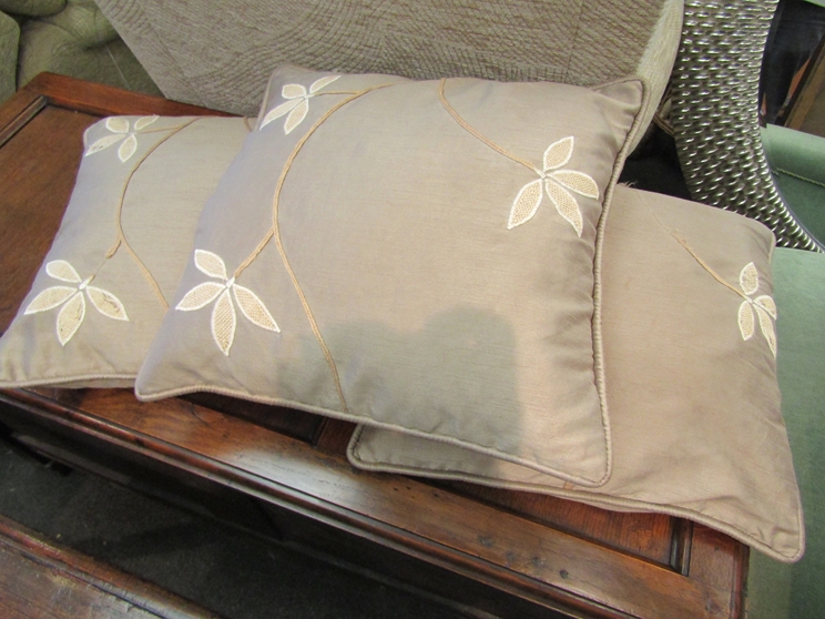 Three silk cushions with leaf detail - Image 2 of 2