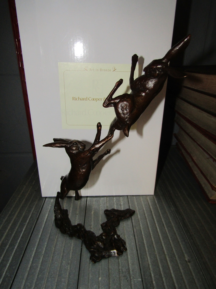 A pair of limited edition solid bronze boxing hares, boxed with certificate, 122/250, - Image 3 of 3