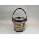 An Oriental pattern lidded biscuit barrel