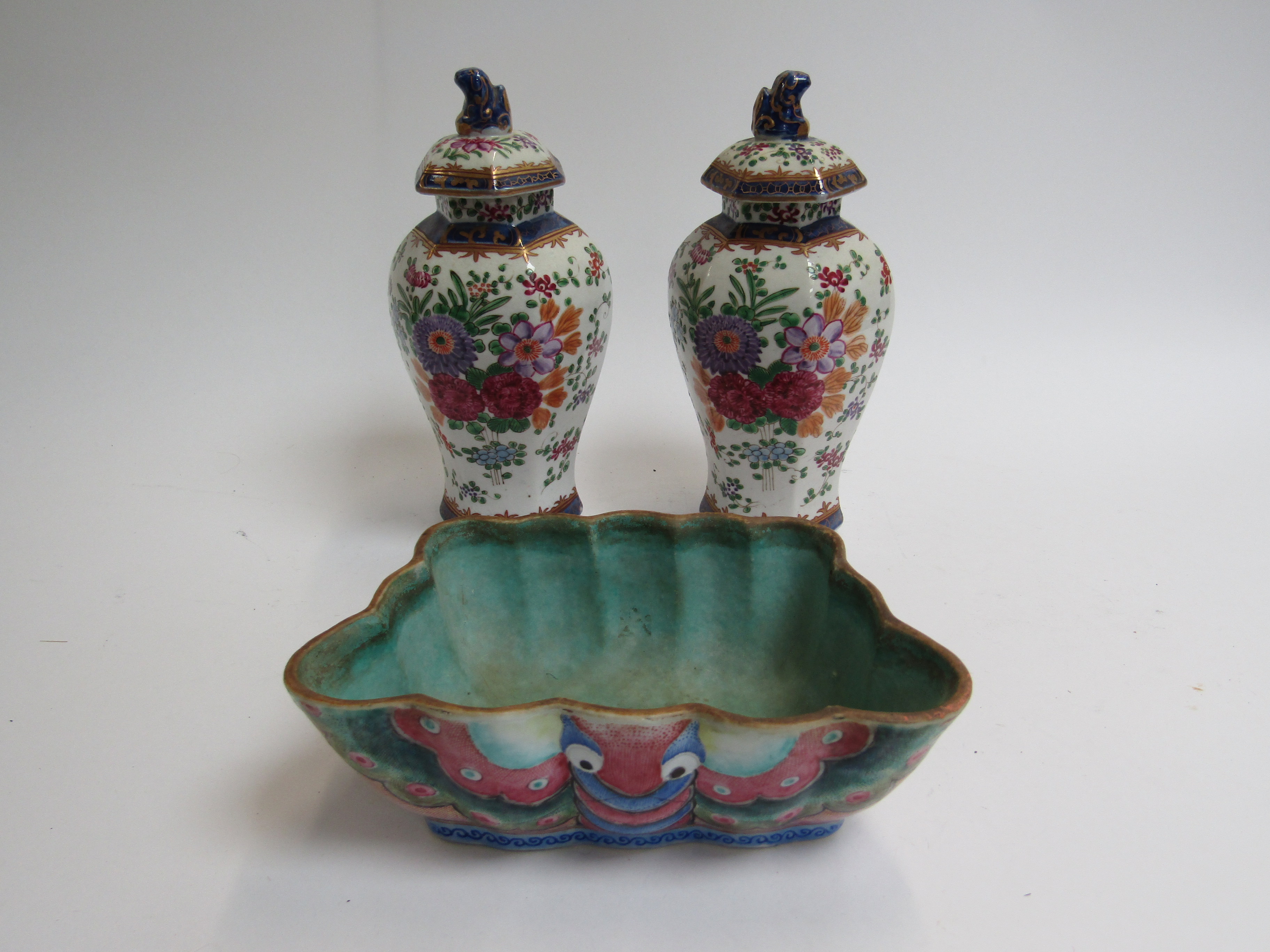 A pair of Oriental vases, 22.