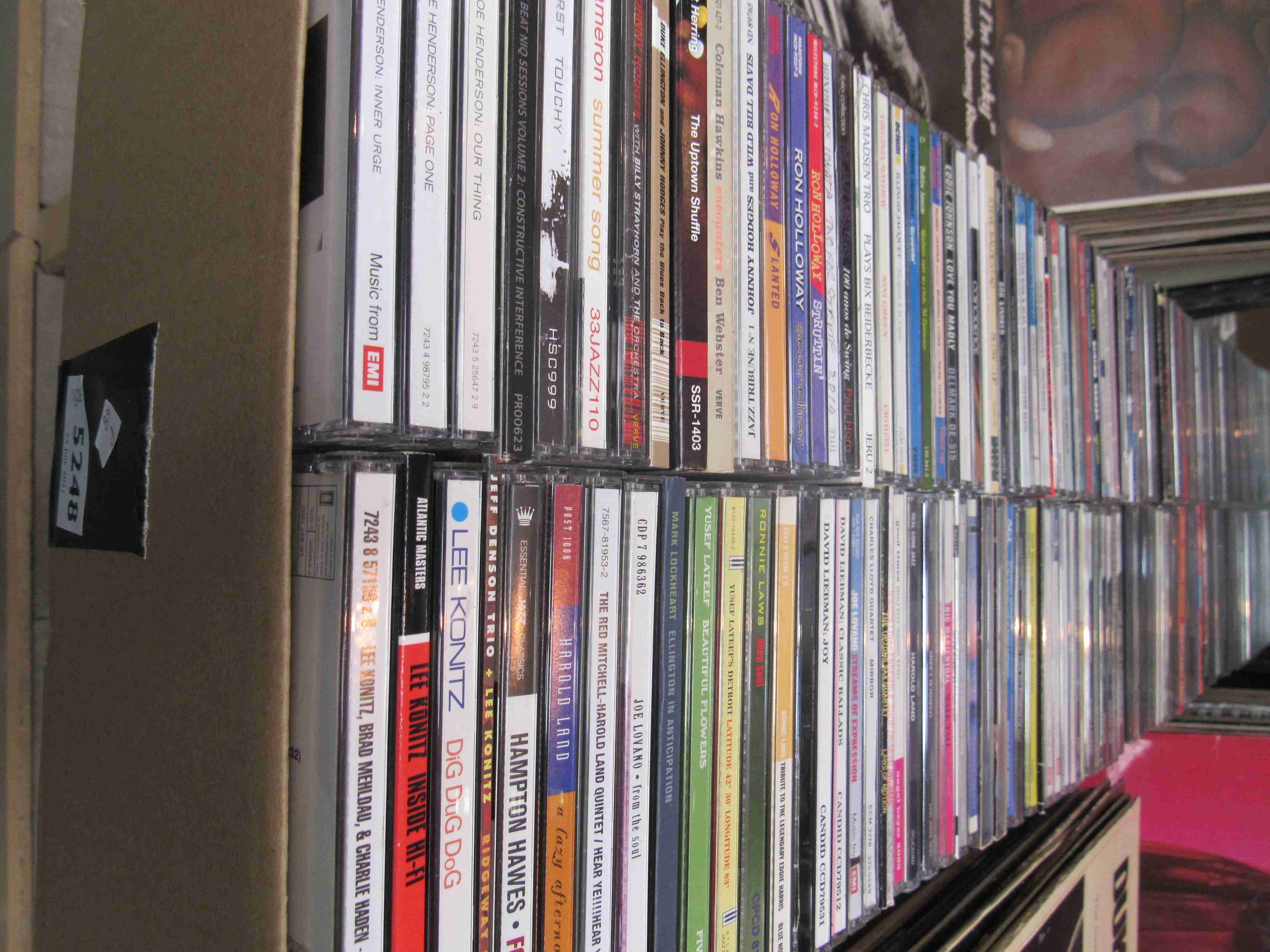 Approx 180 Jazz CD's including Lee Konltz, Yusef Lateef, Ronnie Laws, Bradford Marsalis,