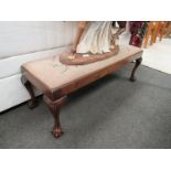 Duet/Sofa footstool with shell form motifs,