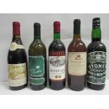 Various bottles including 1997 Penfold's Bin 21 Rawson's Retreat, Castel Bordeaux, Le Maitre,