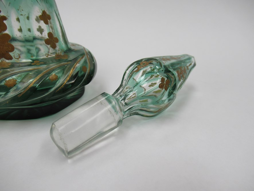 A Victorian cut green overlay clear glass scent bottle of panelled conical form with cushioned base - Image 3 of 4