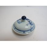 A Nanking Cargo teapot lid