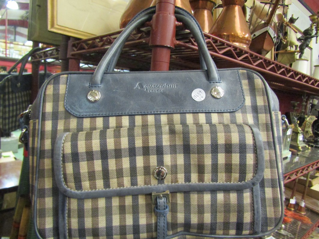 An Aquascutum handbag - Image 2 of 2