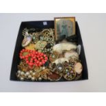 A quantity of bijouterie including cameo brooches, petra dura brooch,