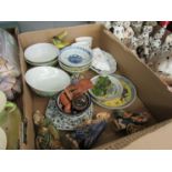 A box of Oriental ceramics including tea bowls,