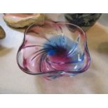A pink and blue art glass fruit bowl, 21cm x 21cm x 9.