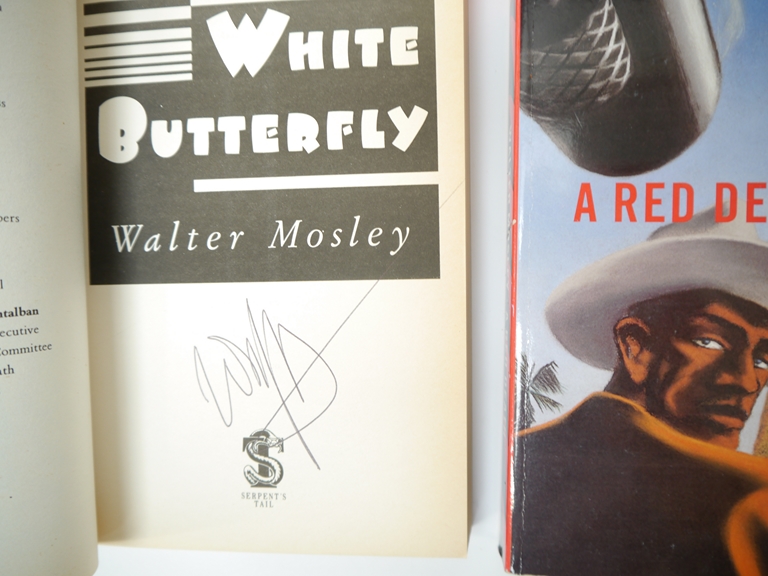 Walter Mosley, twenty titles, of which sixteen signed, - Image 4 of 19