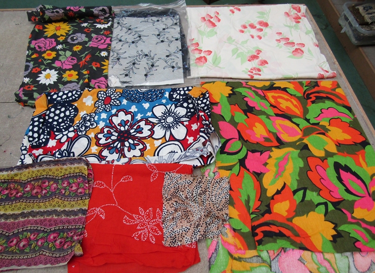 A good number of 1960's and 70's bright floral and psychedelic prints, - Image 4 of 4