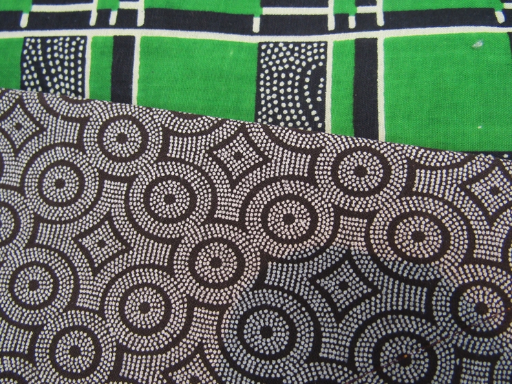 A small quantity of small scale swatches of geometric and African prints for men swear. - Image 2 of 4