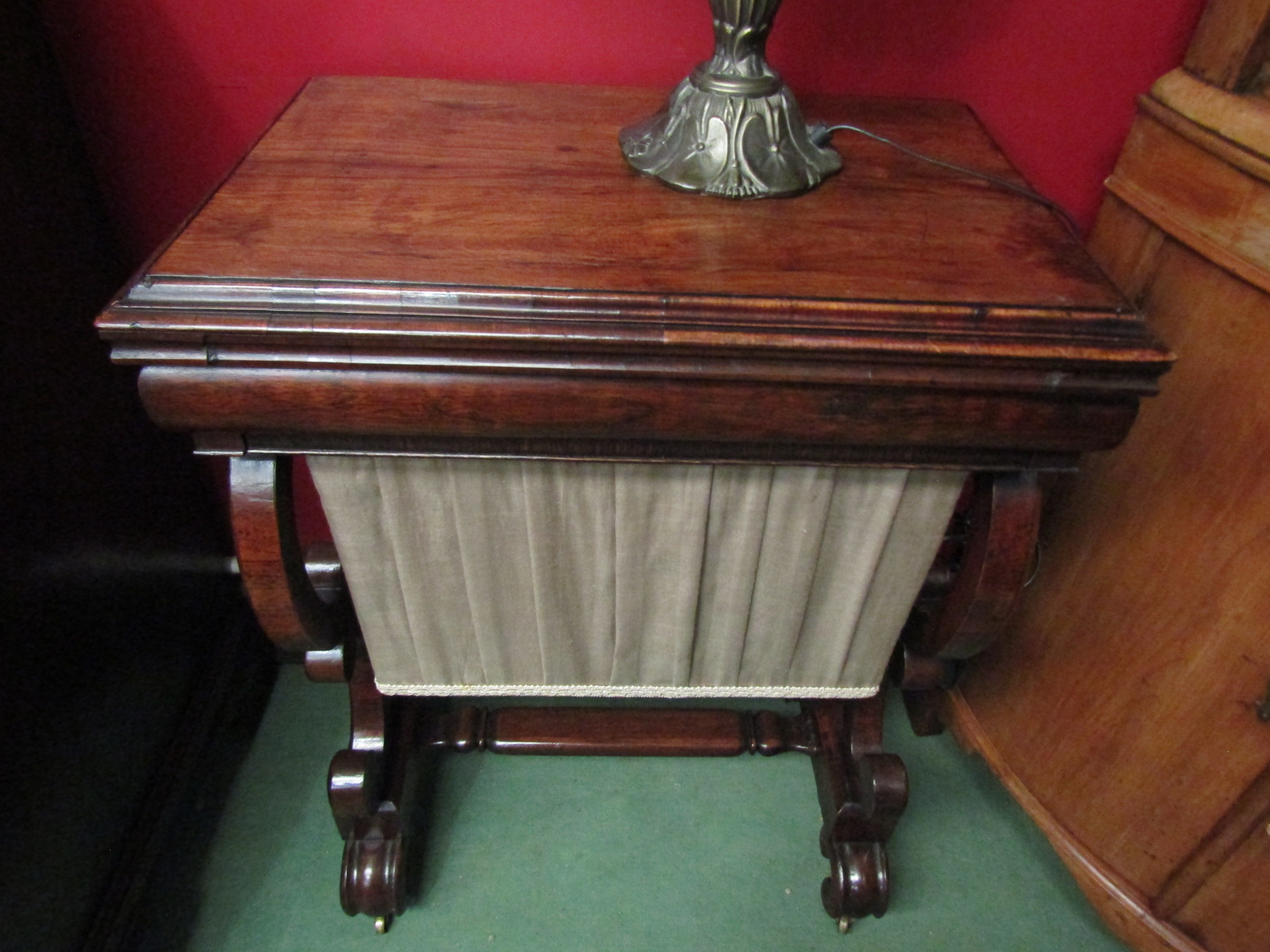 A circa 1840 rosewood games/work table, - Image 4 of 4