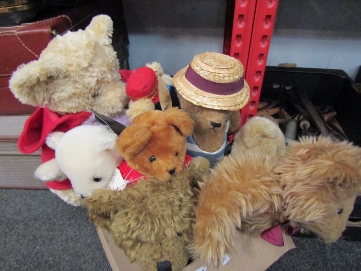 Assorted teddy bears including Robin Rive, Merrythough and Team GB, TY,