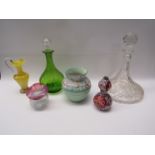 A group of glassware and ceramics including double gourd Chinese vase and Shelley floral vase (6)