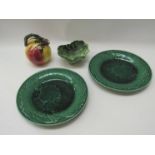 A pair of green cabbage plates,