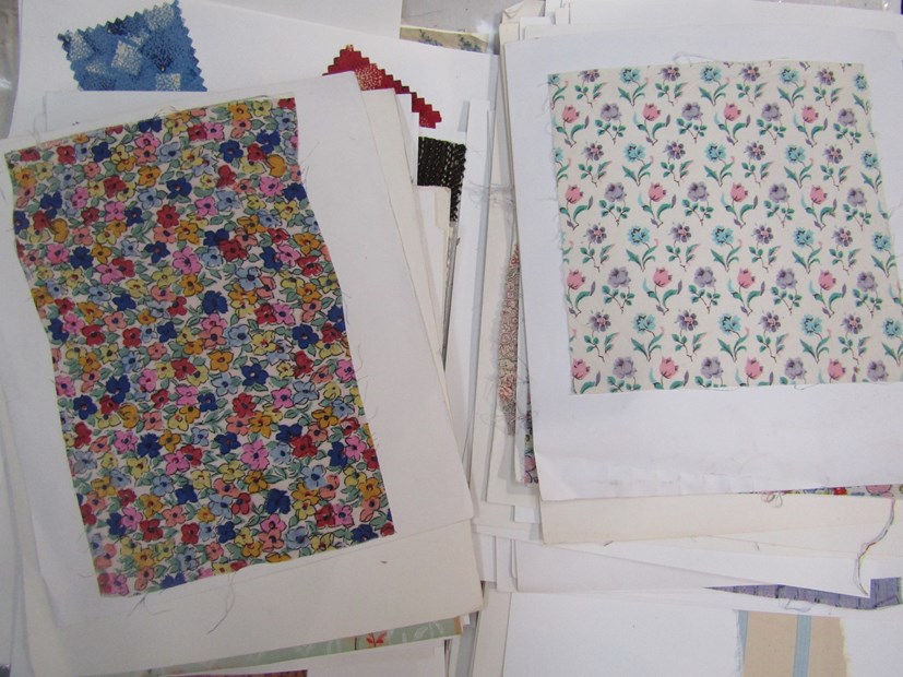 A large quantity of swatches to include small scale prints, - Image 2 of 3