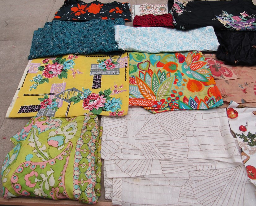 An abundance of mainly 1960's Apparel swatches in various colours - Image 6 of 6