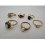 A quantity of mostly 9ct gold rings set with stones