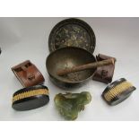 A brass serving bowl, brushes set,