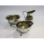 Two silver jugs and a silver bowl (3)