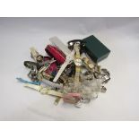 A bag of miscellaneous watches including Swatch