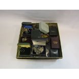 A tray of bijouterie including silver and 925,