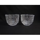 A pair of Kosta Boda Swedish glass bowls by Kjel Engman, Rhapsody pattern. 10.