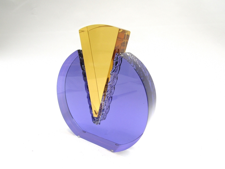 An American Lucite sculpture by Michael George in amethyst and yellow colours. 22. - Image 2 of 3