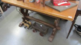 A good quality oak refectory table.