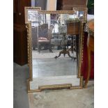 A good quality gilt framed mirror.