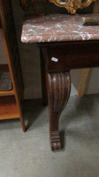 A marble topped console table. ****Condition report**** Width 124cm. Depth 52cm. - Image 2 of 2