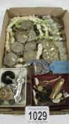 A quantity of interesting jewellery including some silver items.