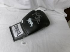 A signed boxing glove, John H Stracey.