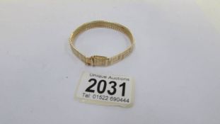 A 14ct gold bracelet, approximately 17 grams.