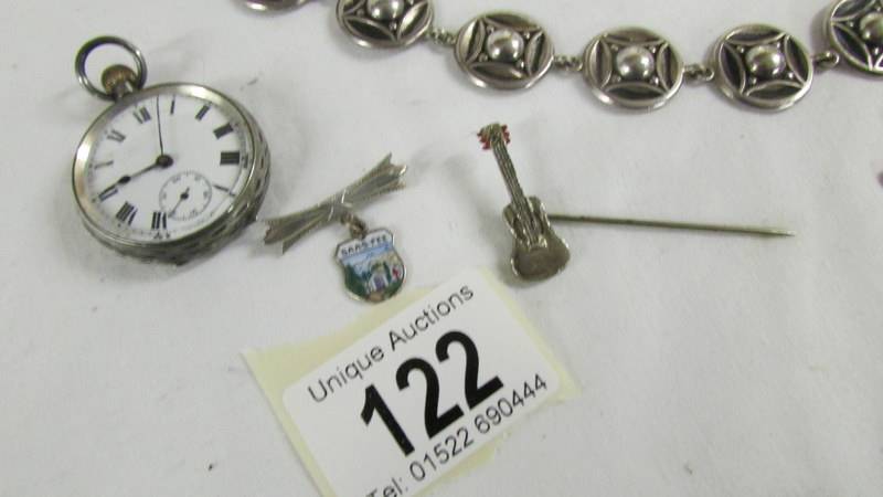 A silver fob watch, a silver bangle and further jewellery items. - Image 5 of 6
