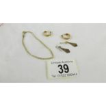 A 9ct gold bracelet and 2 pairs of 9ct gold earrings, 4.7 grams.