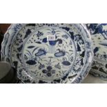 A Chinese blue and white charger, 41 cm diameter.