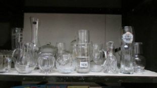 A mixed lot of assorted glass ware.