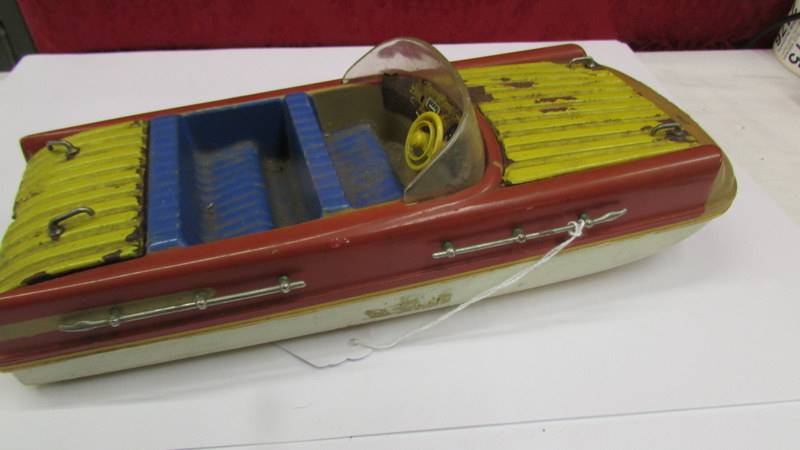 A rare Schuco record 5555 battery operated speed boat. - Image 3 of 5